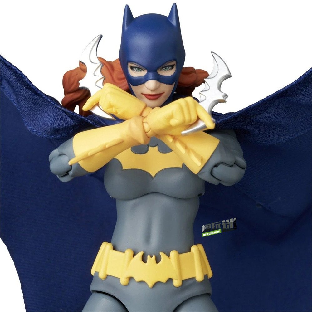 MEDICOM TOY MAFEX 蝙蝠侠 缄默 蝙蝠女侠 回忆录 Ver. 可动人偶